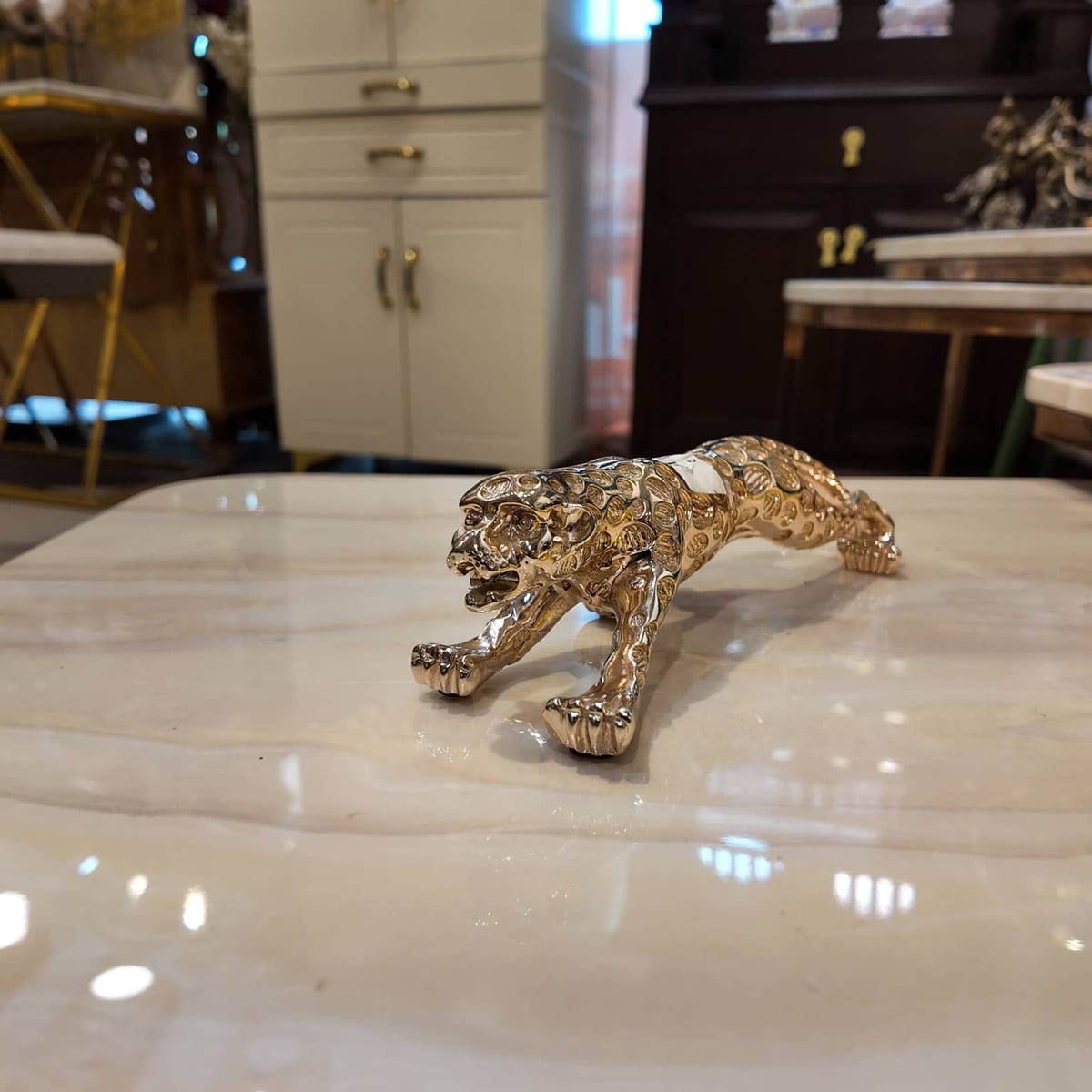 Home Decor & Animals